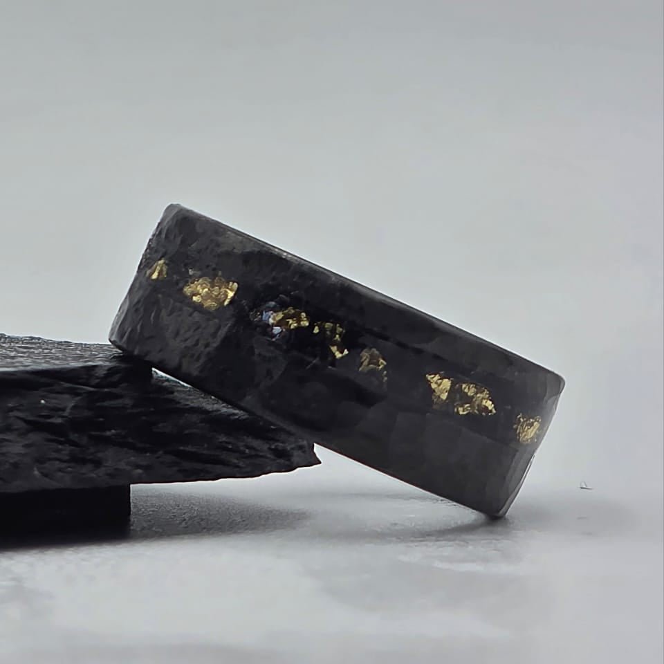 The Alchemist - Shangite stone & Gold Flakes