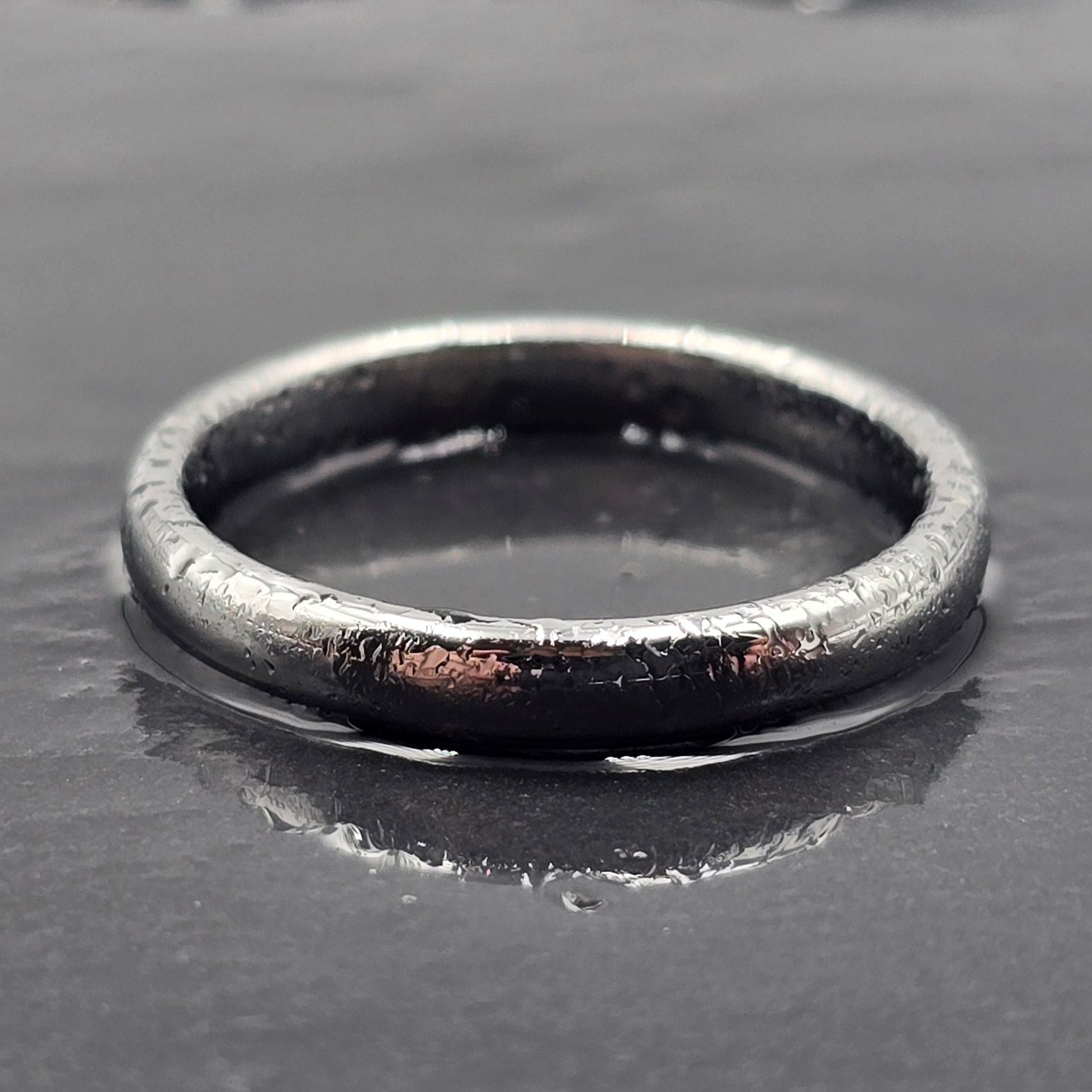 The Classic Silver - Smooth silver Tungsten Ring | Womens Ring