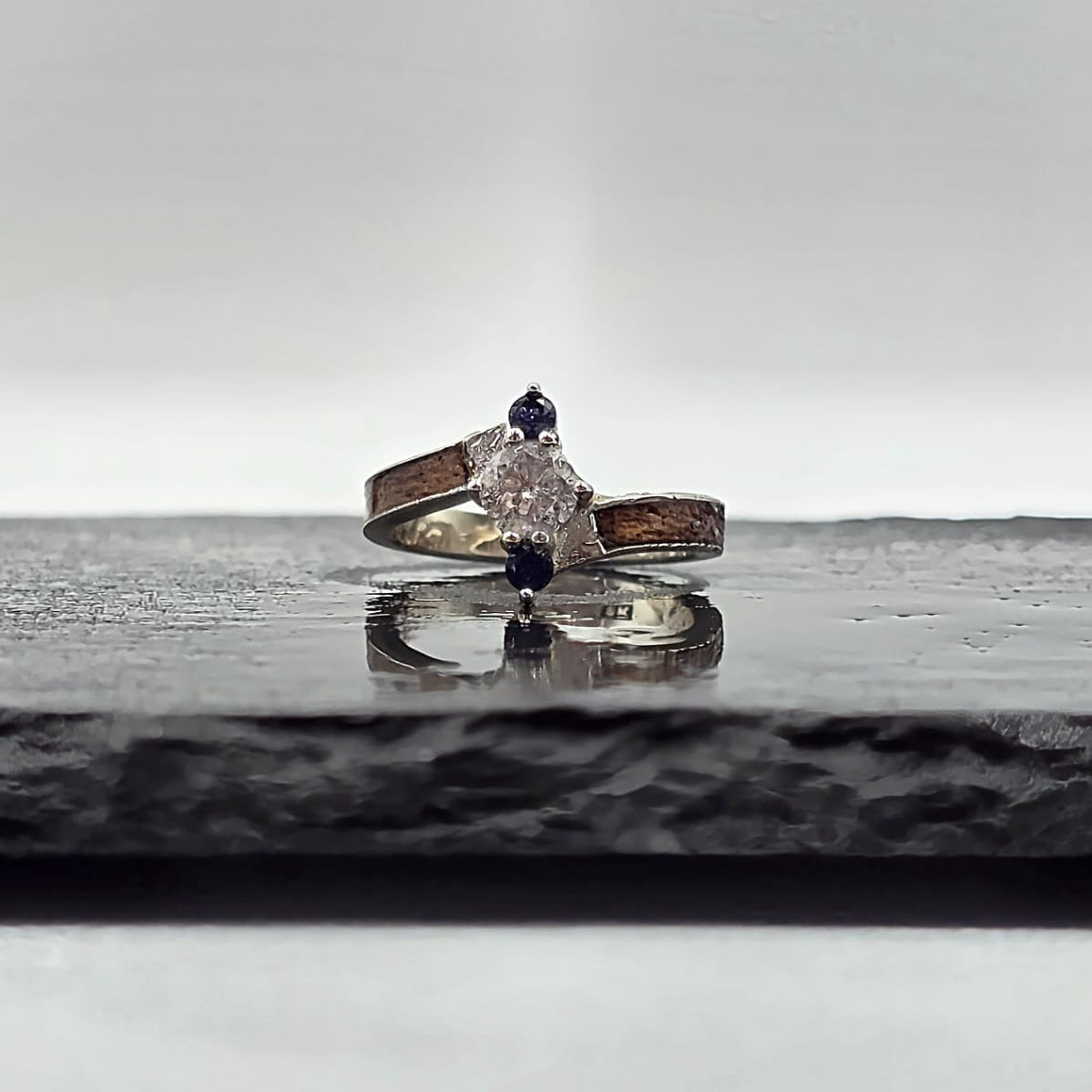 The Duchess - White Gold & Sapele Wood