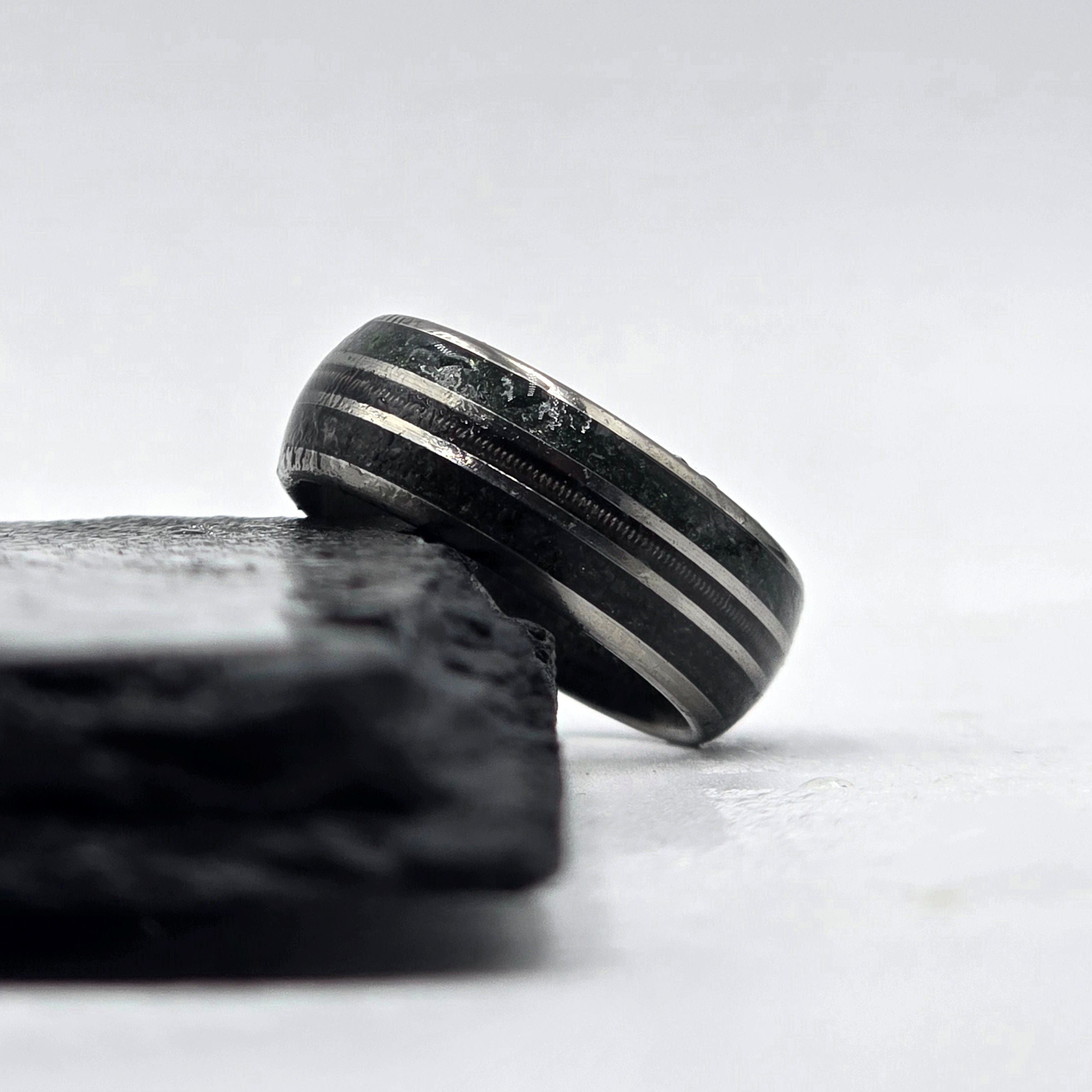 The Greenday - Shangite, Malachite & Guitarstring