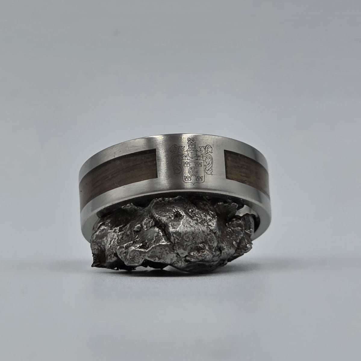 The Oath keeper - Family Crest & Your Choice Inlay