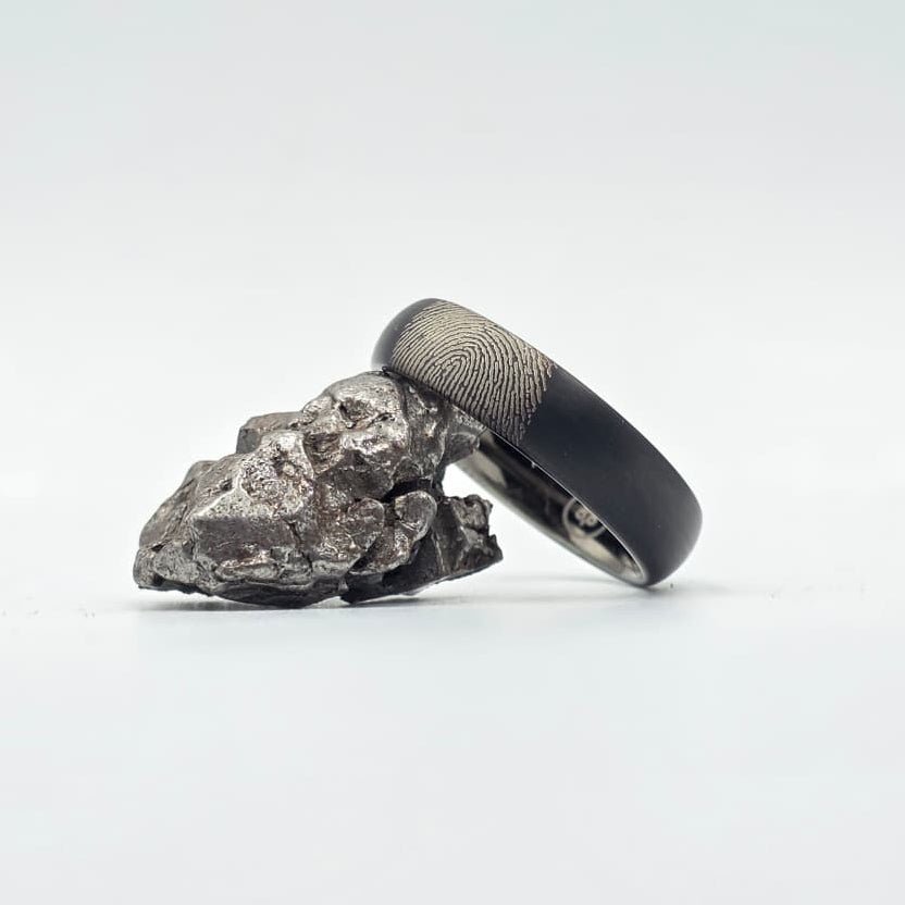 The Signature - Matt Black / Your Fingerprint