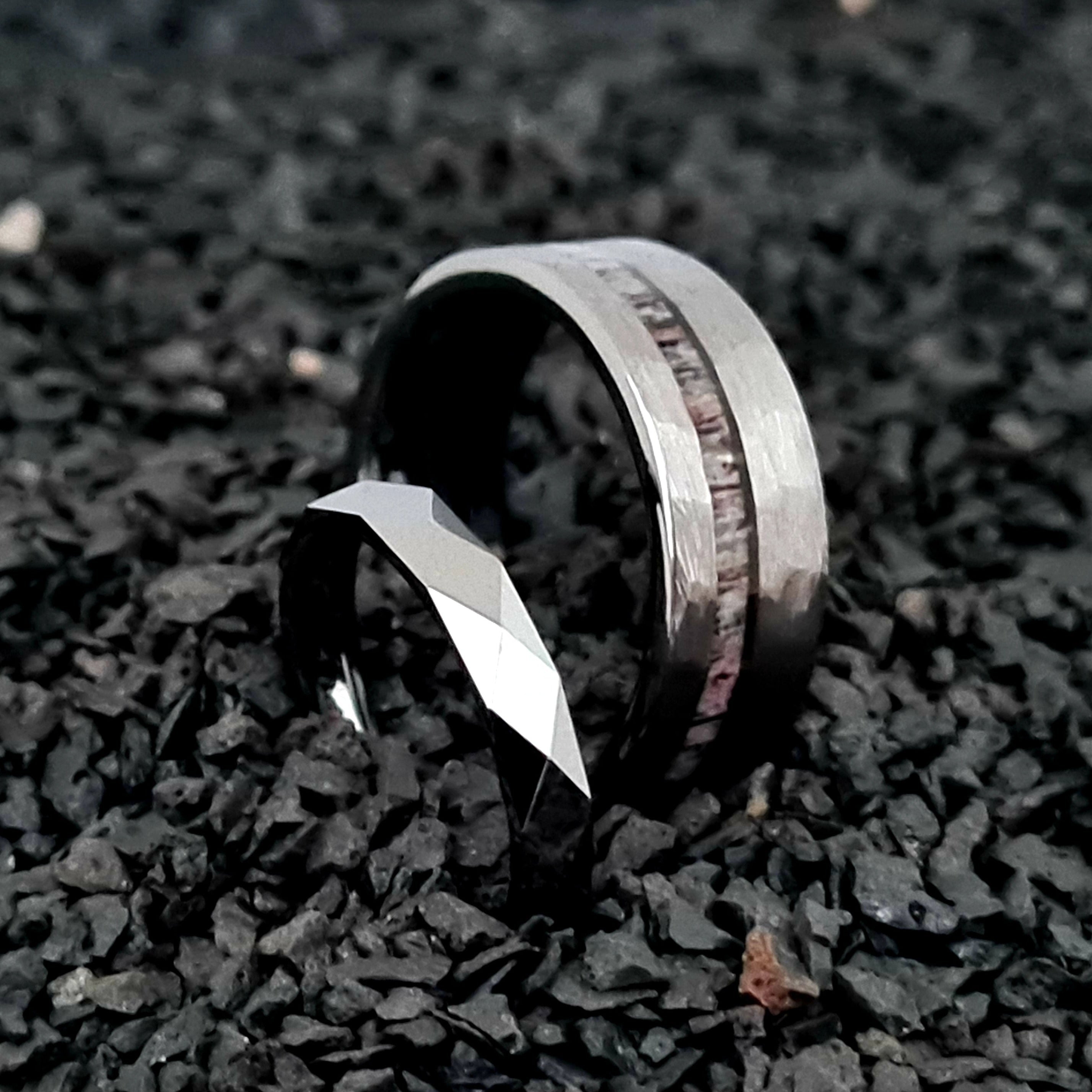 Iris & Thor Hammered