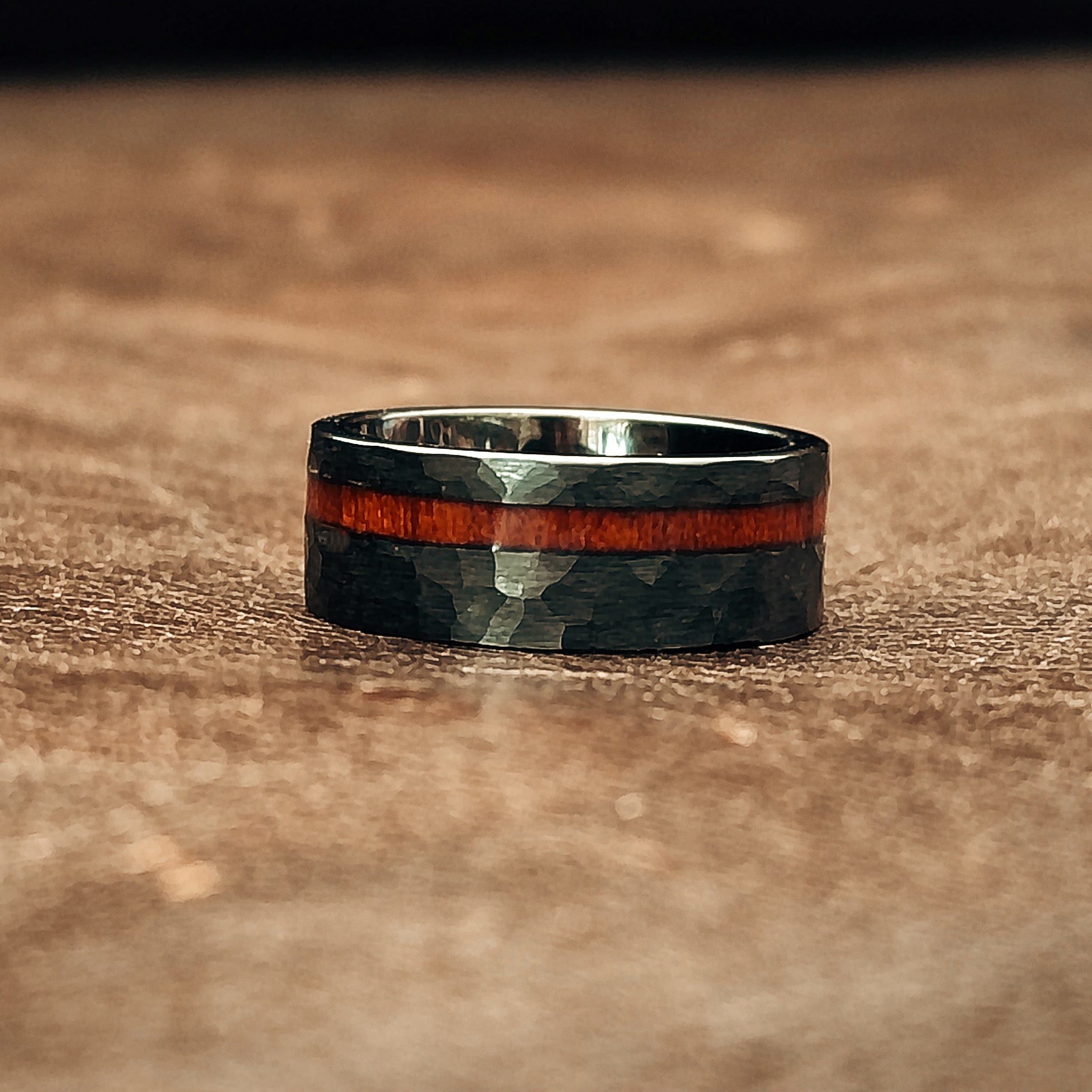 Luke Skywalker (Hammered) - Rosewood Men's Tungsten Ring