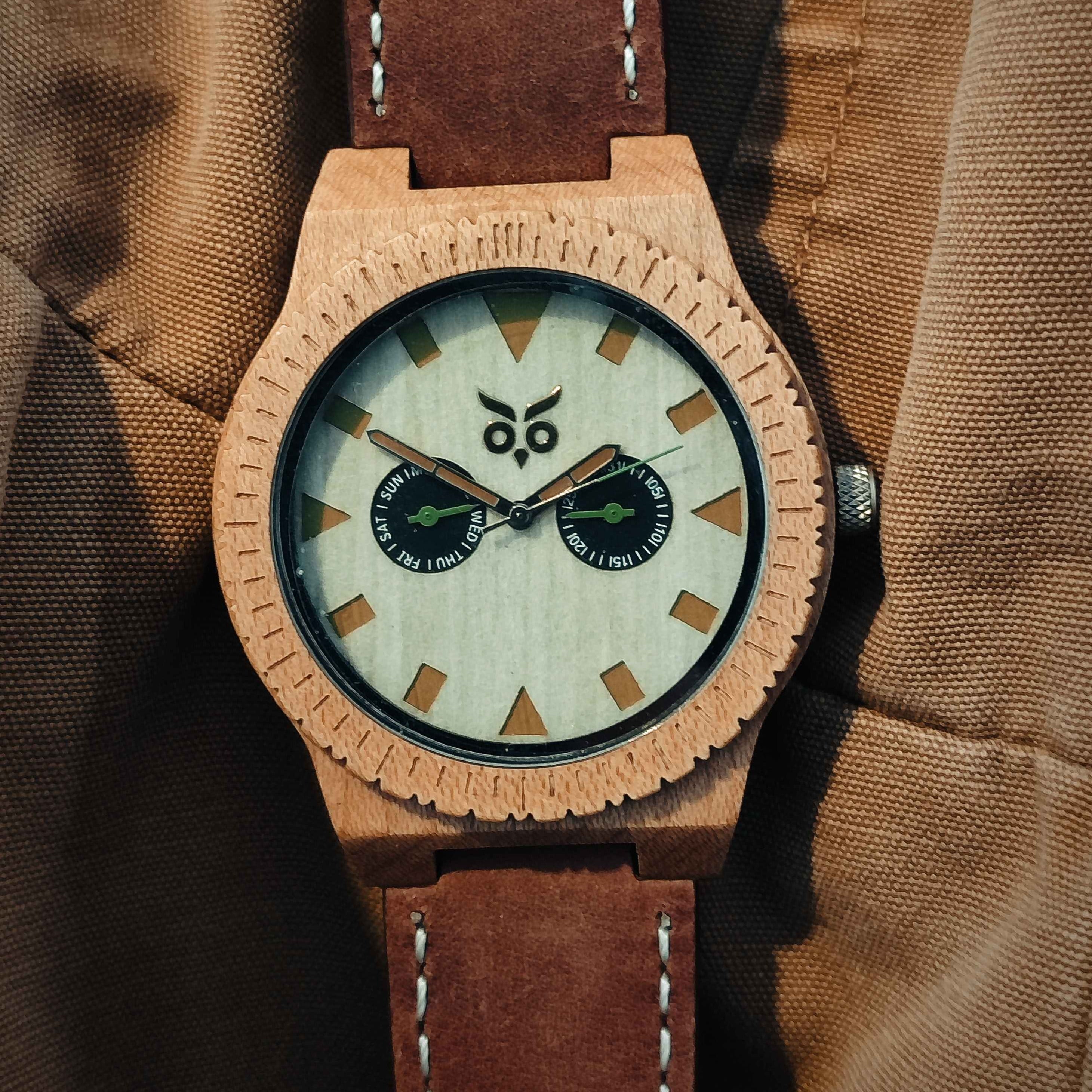 Spiderman - Maple Wooden Watch