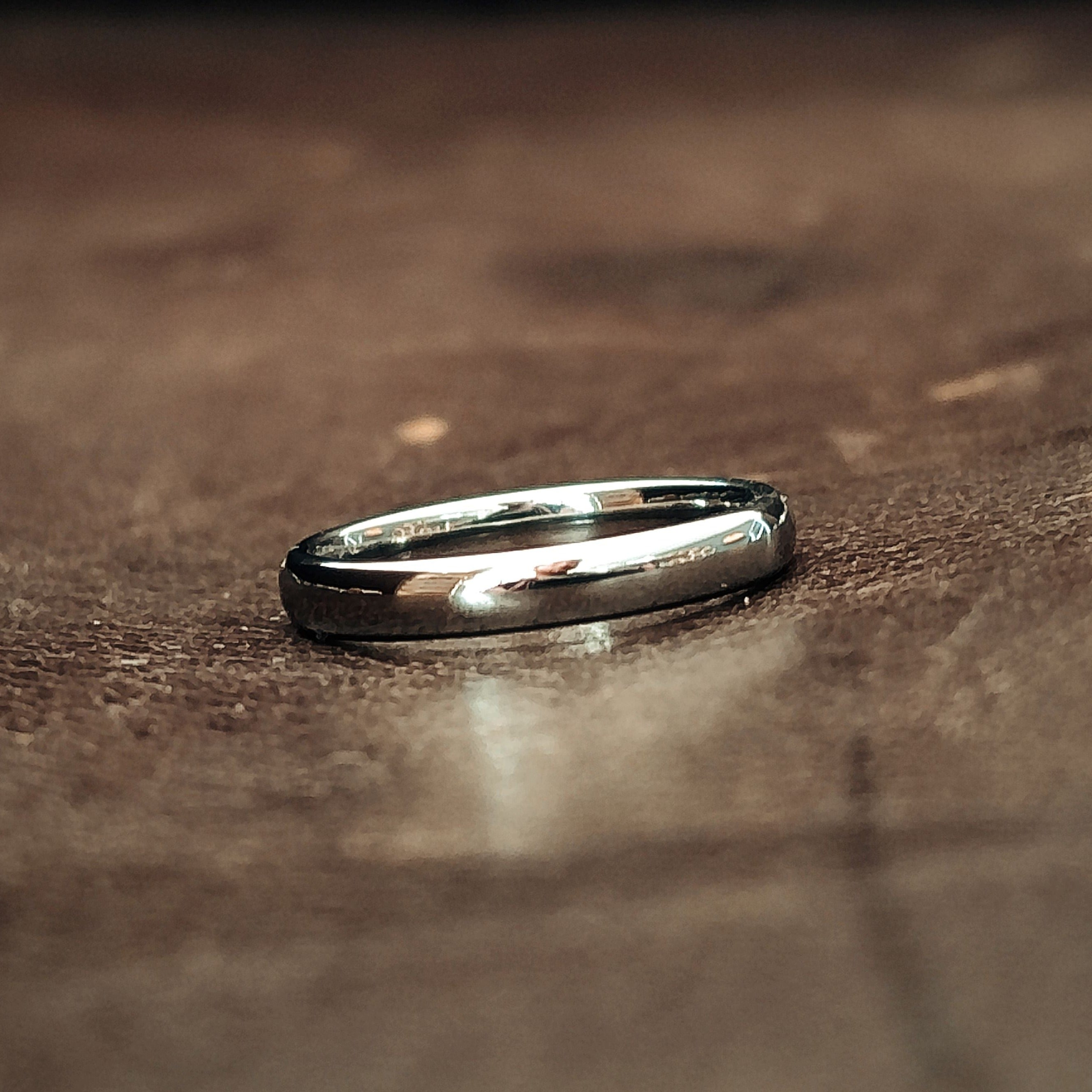 The Classic Silver - Smooth silver Tungsten Ring | Womens Ring