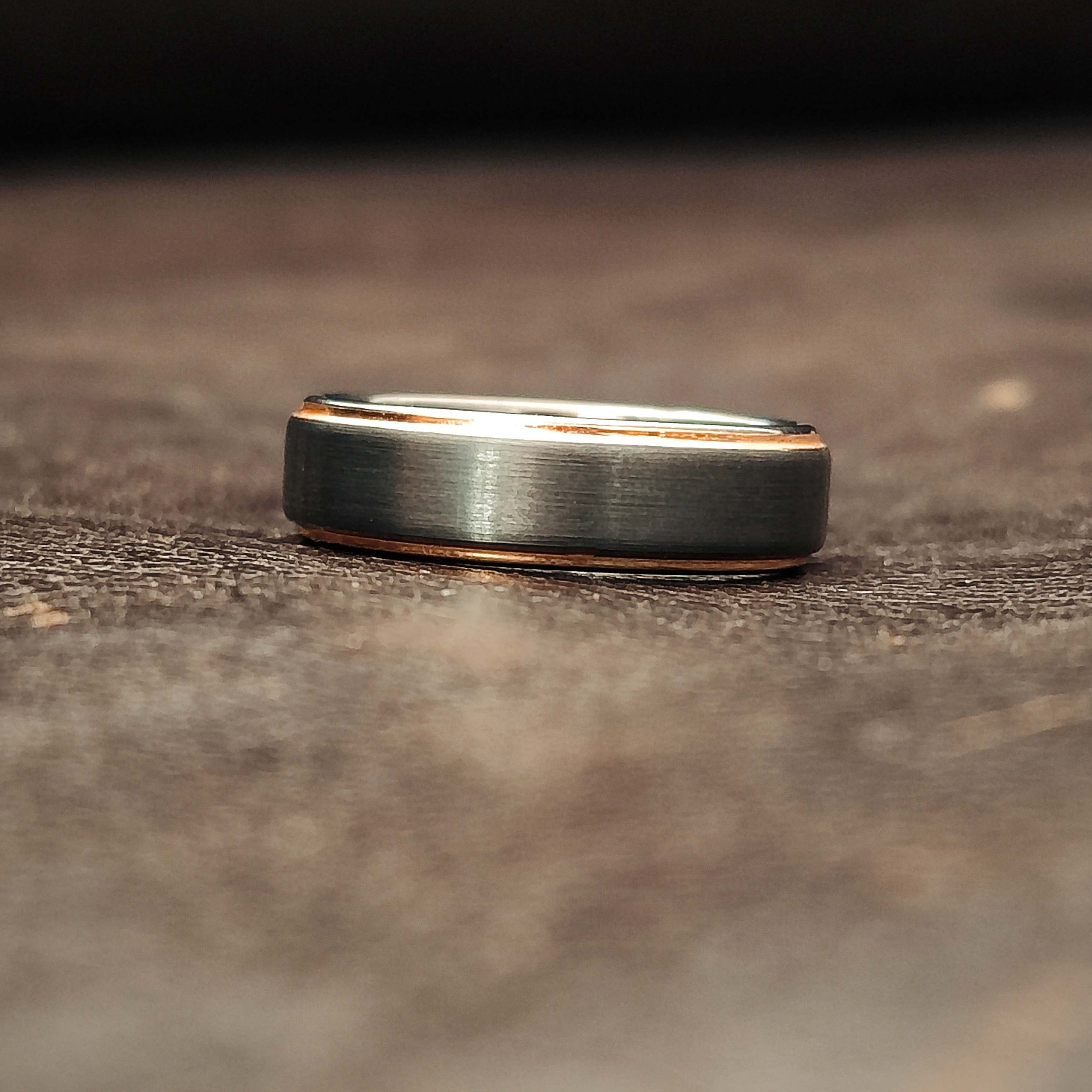 The Fitzgerald - Gunmetal & Rosegold Men's Tungsten Ring