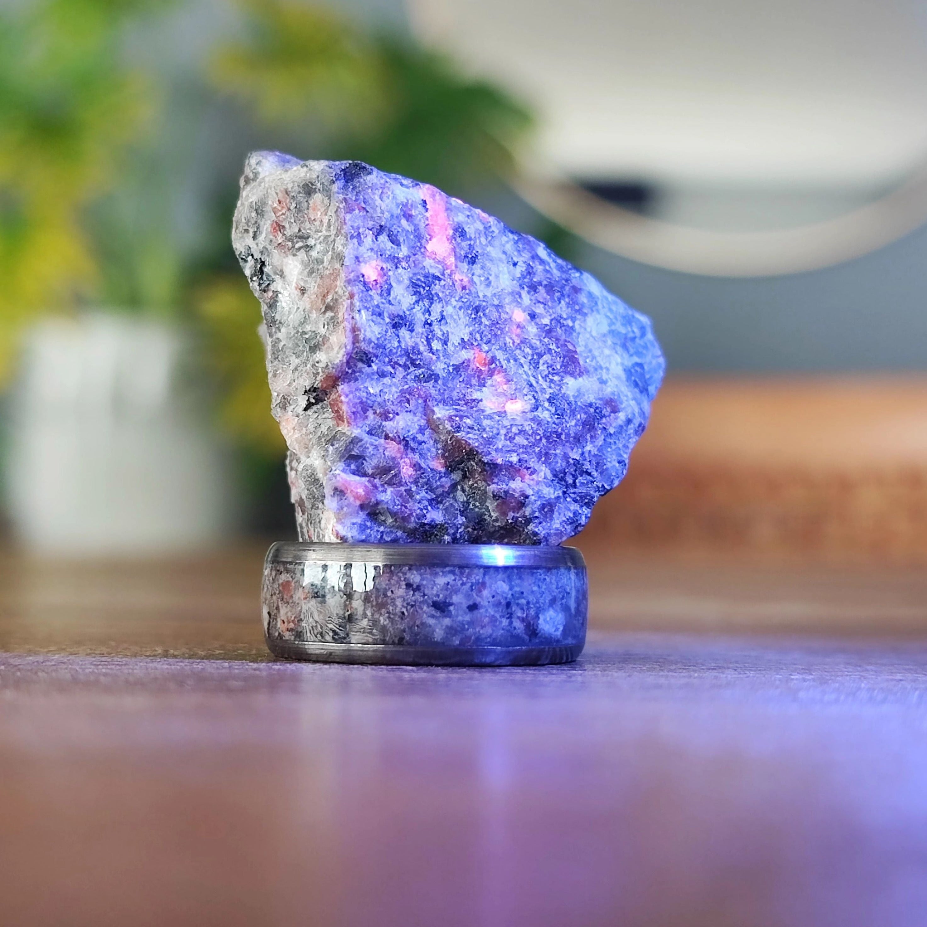 The Yooperlite - Yooperlite Stone & Gunmetal Tungsten Ring