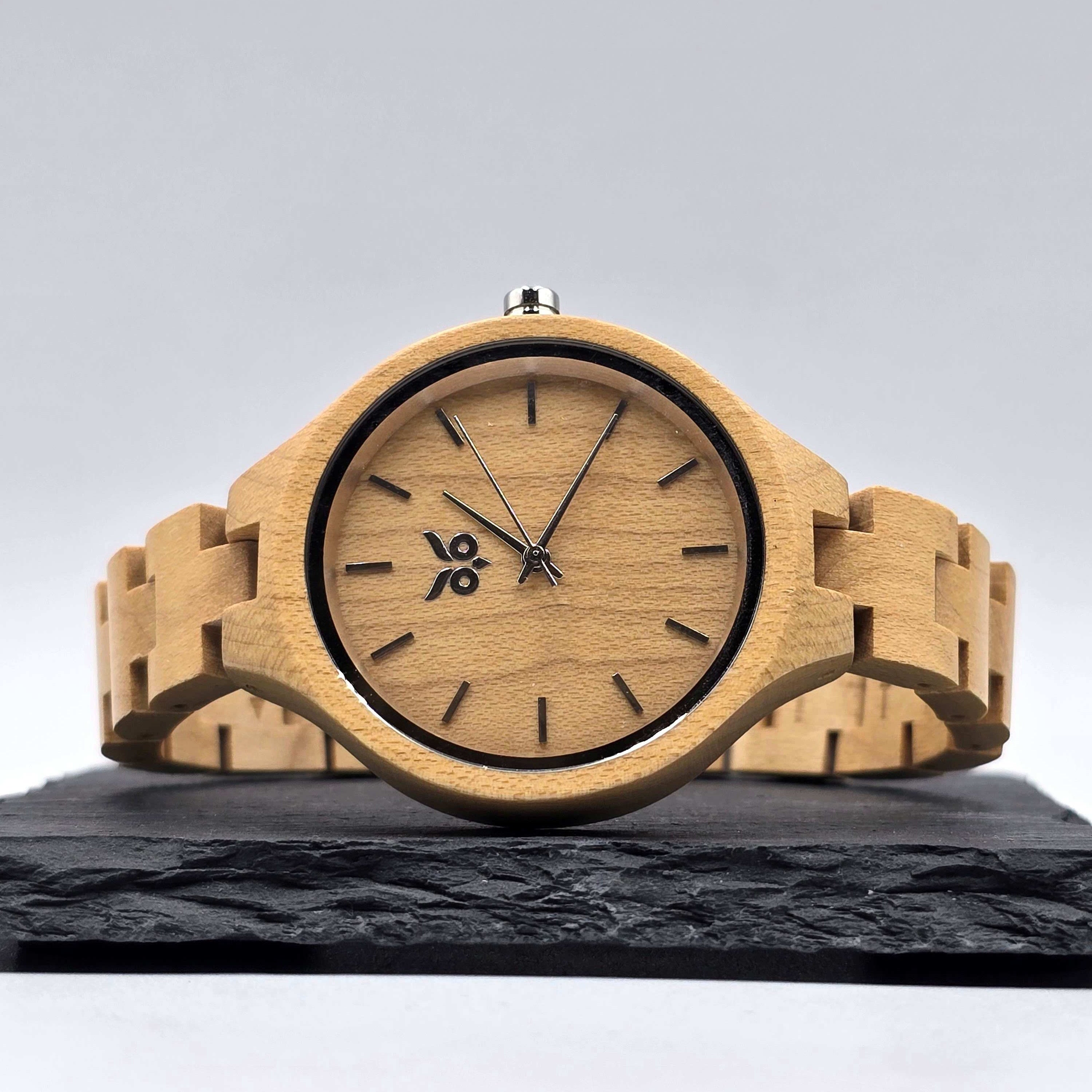 Scarlett - Northern Maple Wood Watch