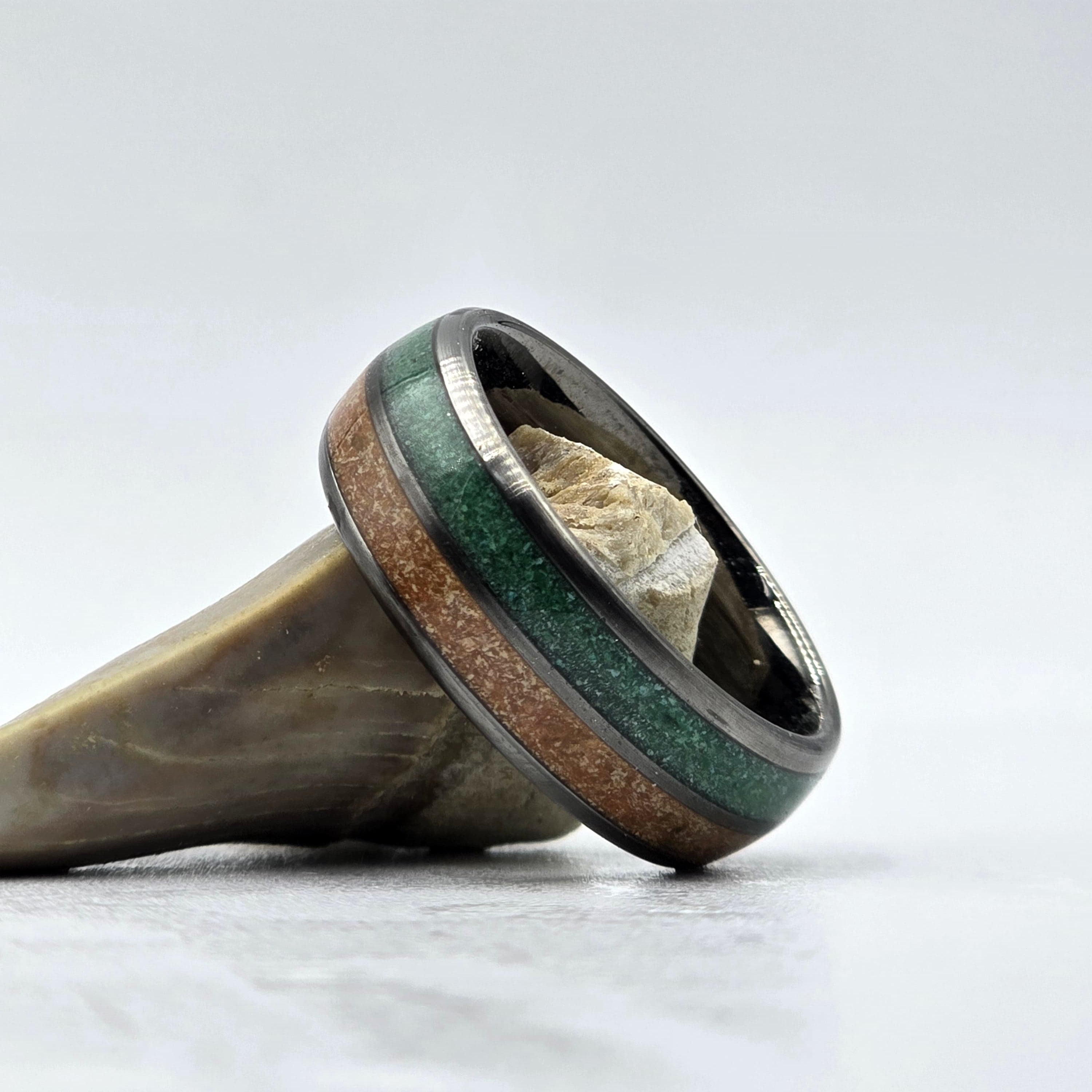 The Clash Of Titans 1 - Only One Ring Will Be Made