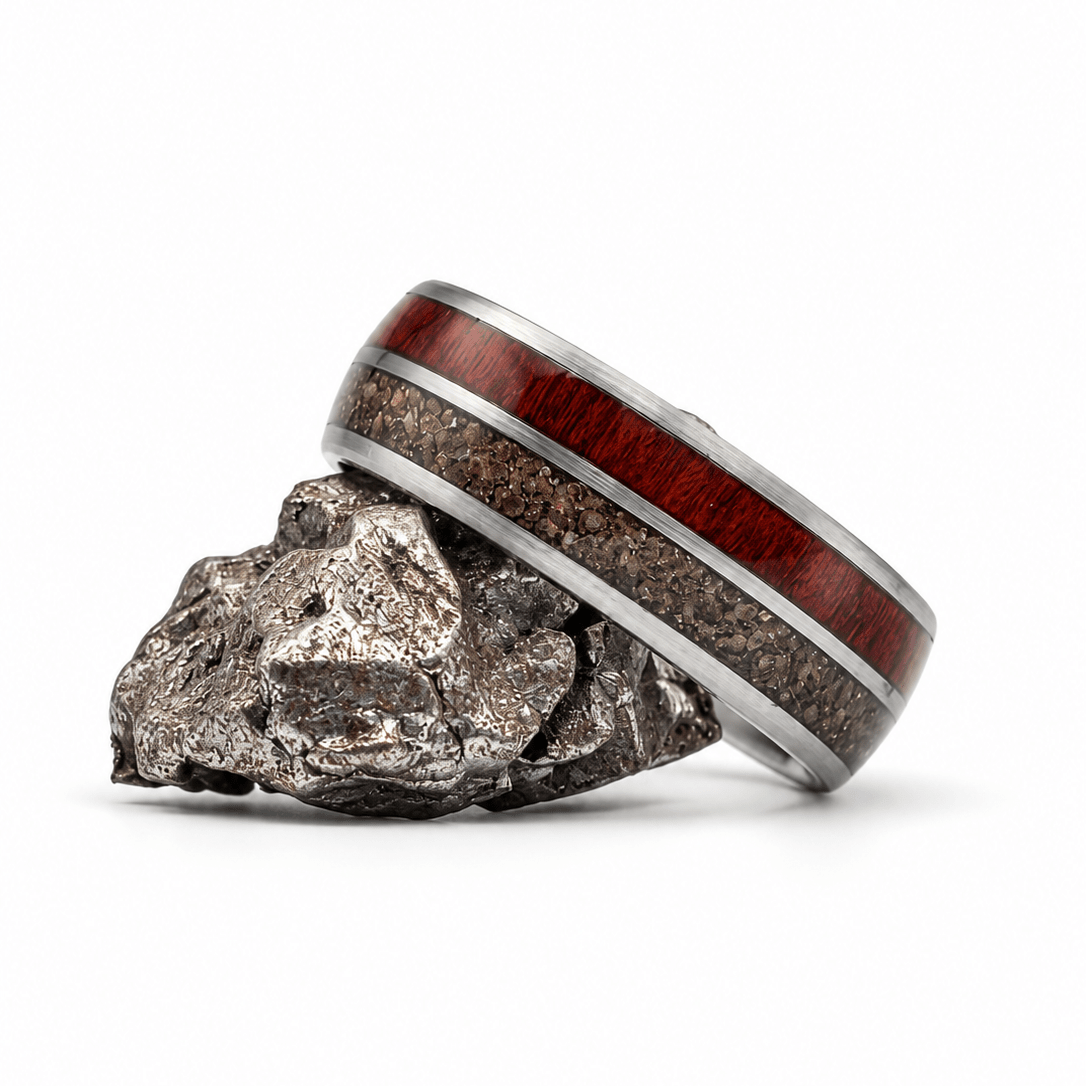 The Iron Claw - Dinosaur Bone & Rosewood (Limited Edition)