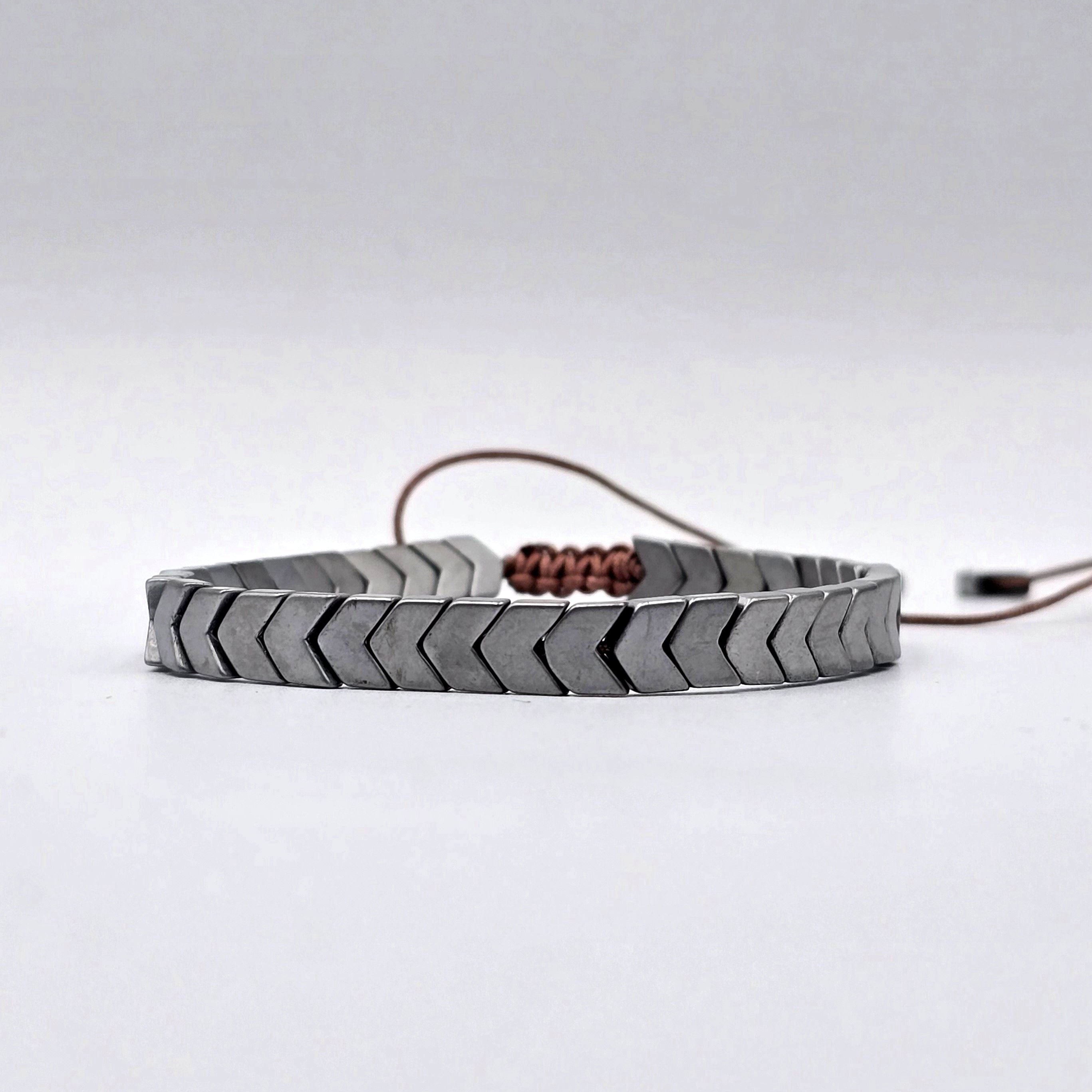 The Minimalist - Brushed Bracelet
