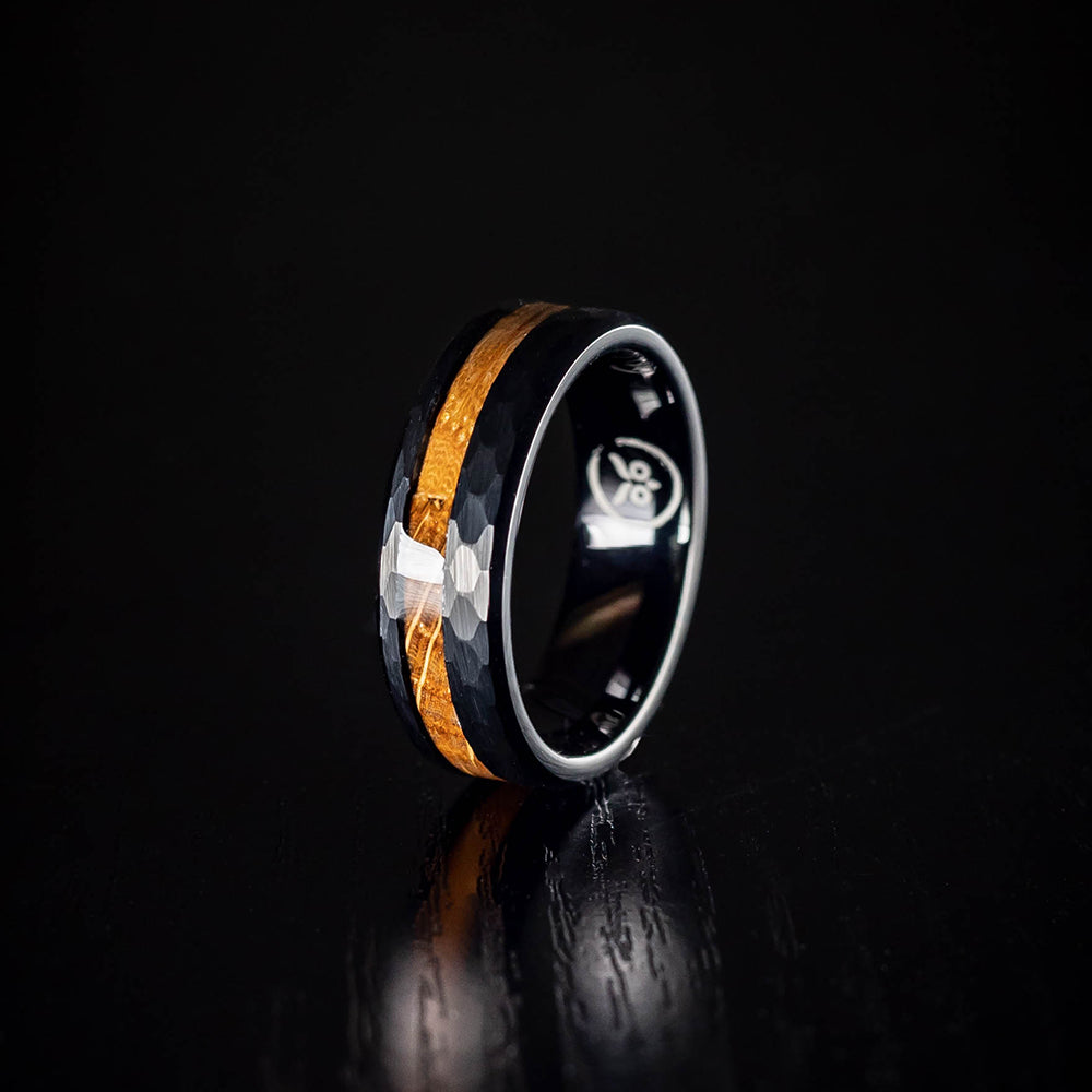 Johnny Black Double - Whiskey Barrel Tungsten Ring