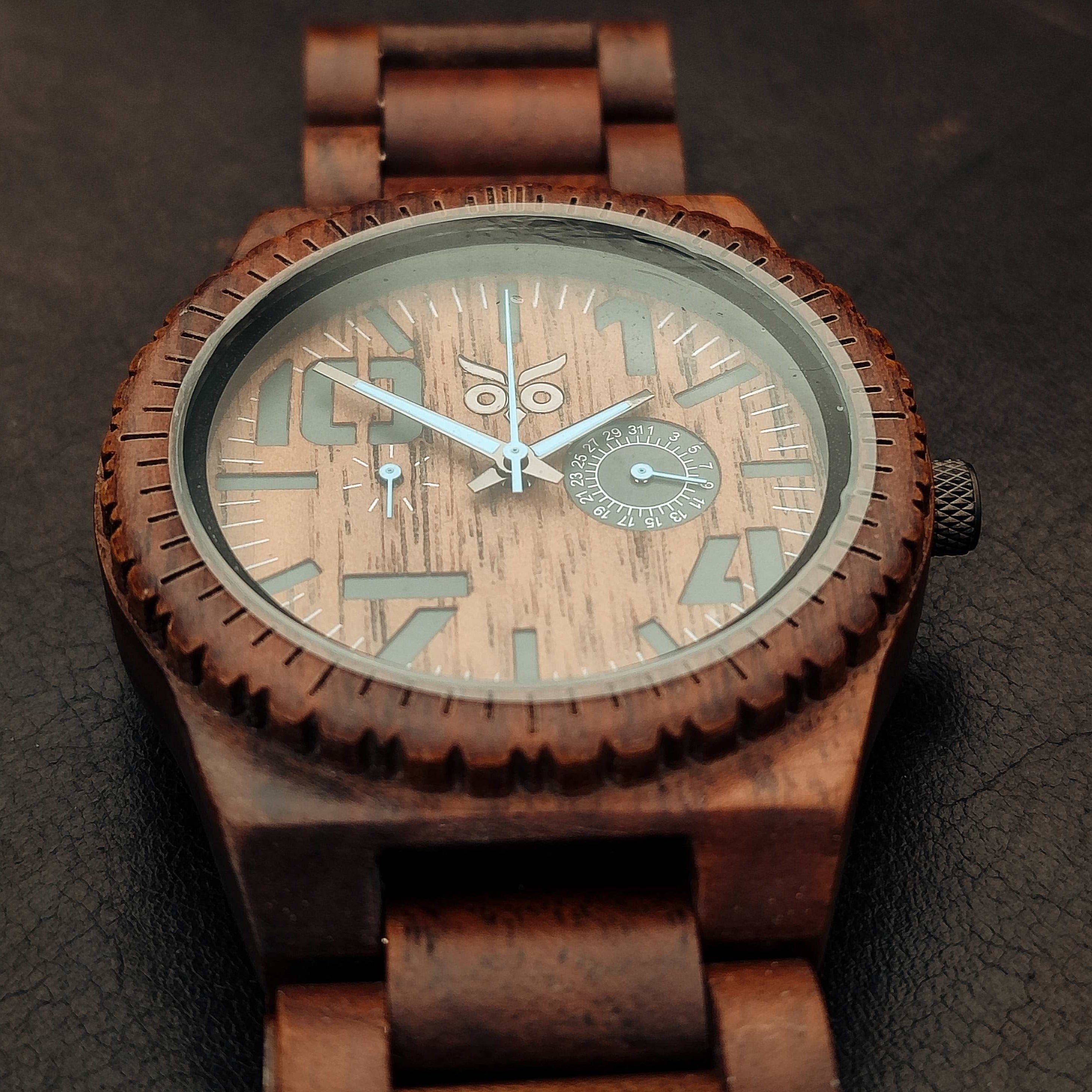 Sub Zero - Walnut Wooden Watch